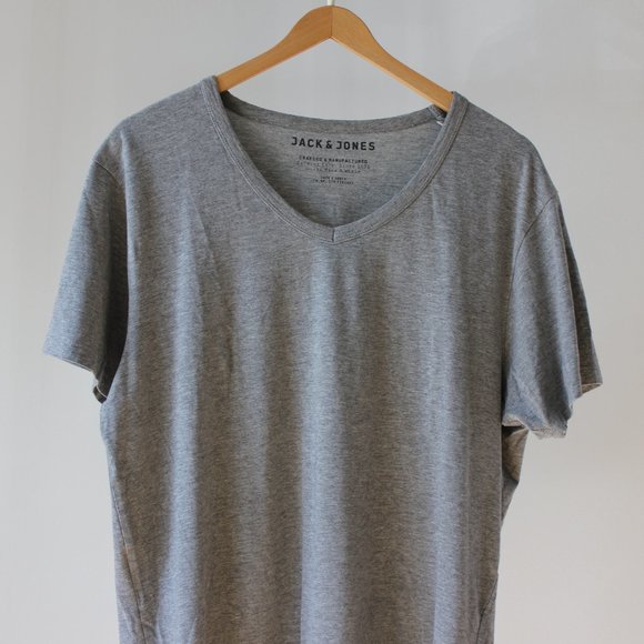 2/20$ Jack & Jones Gray T-Shirt Size XL - Picture 3 of 5